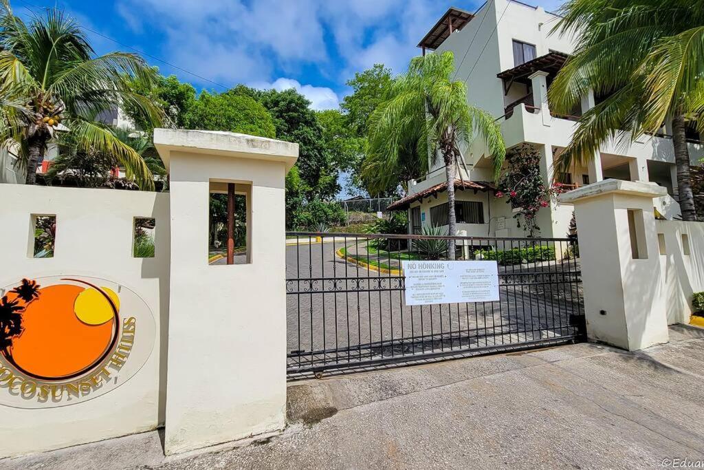 Amazing Oceanview Rooftop Terrace Walk To Beach Coco Exterior foto